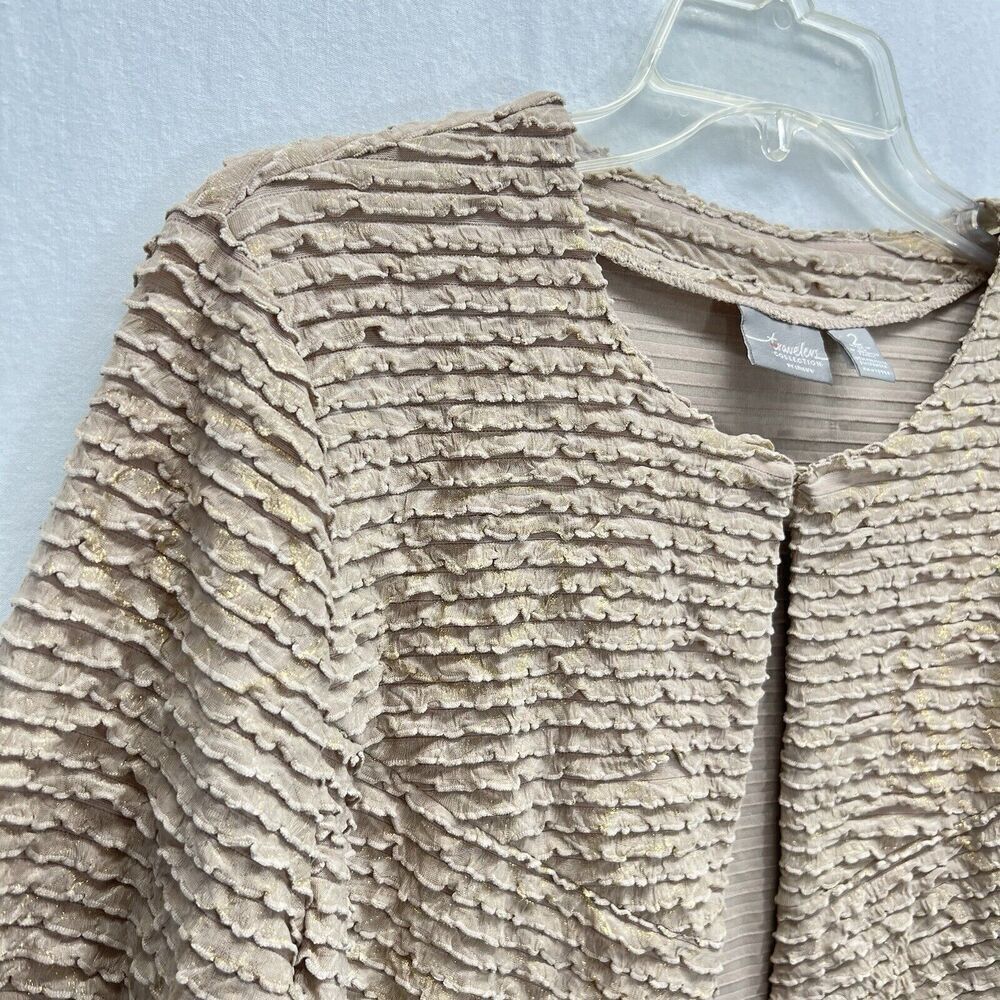 Chico’s Travelers Beige & Gold Crinkle Fabric Open Front Cardigan Size 2 Large - Picture 2 of 9